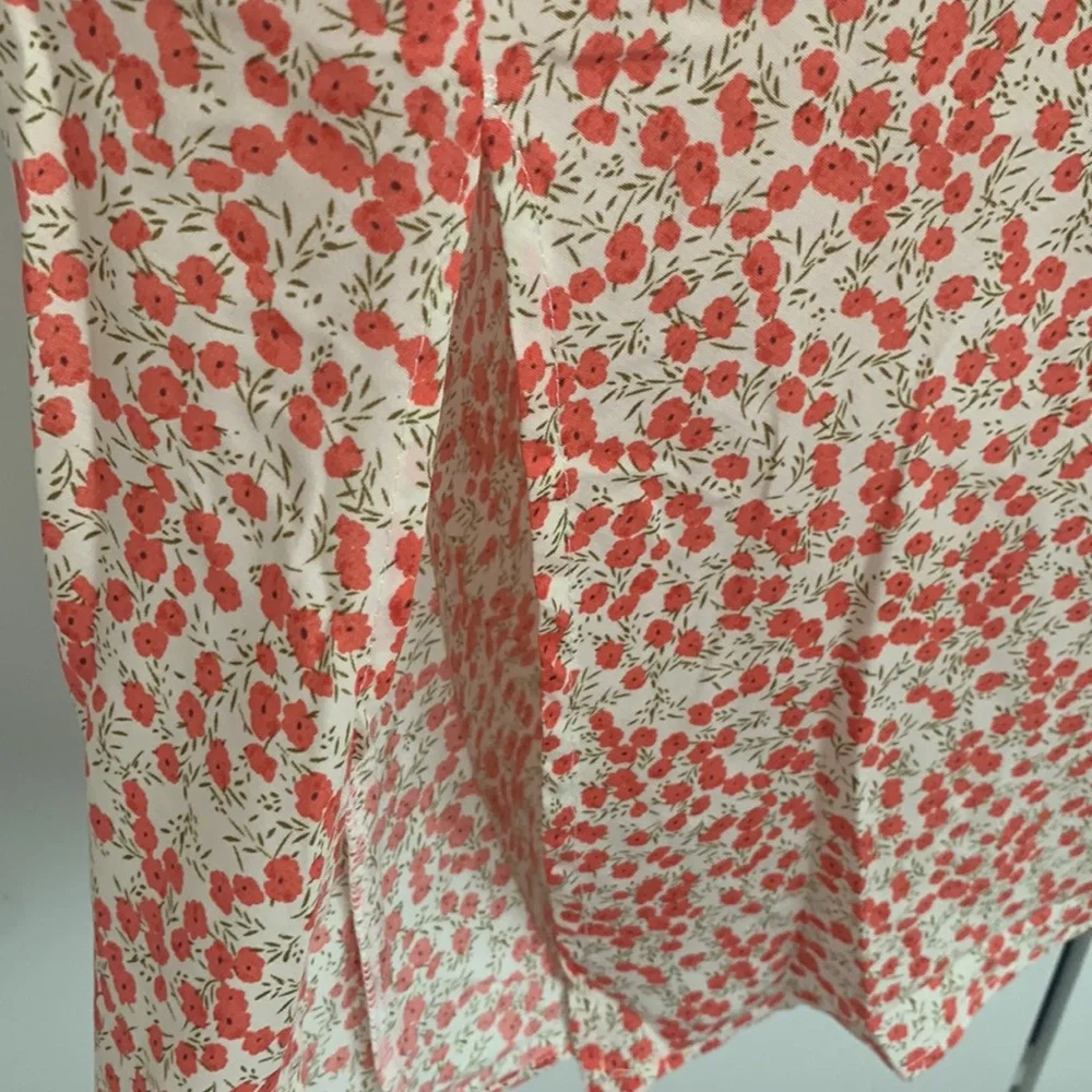 Showpo California Midi Dress in Red Floral. Size 10. - Picture 5 of 6